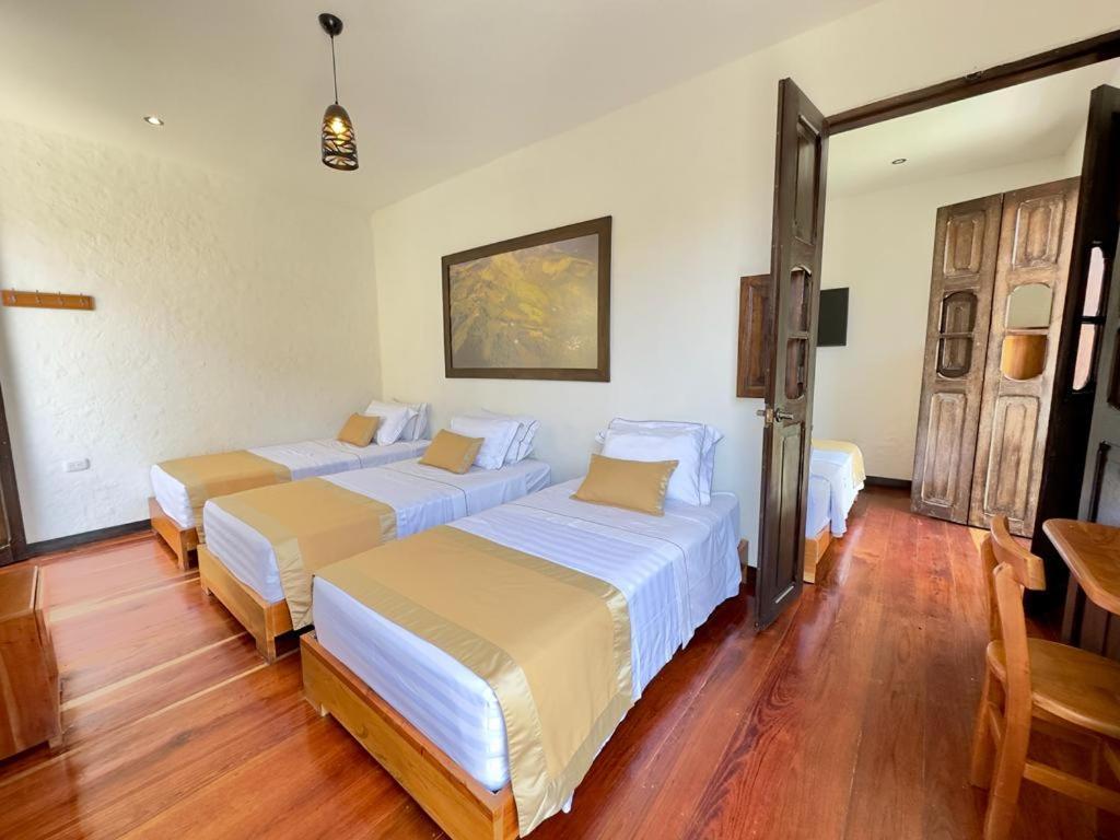 Hotel Boutique La Leyenda 1860 Salamina Εξωτερικό φωτογραφία
